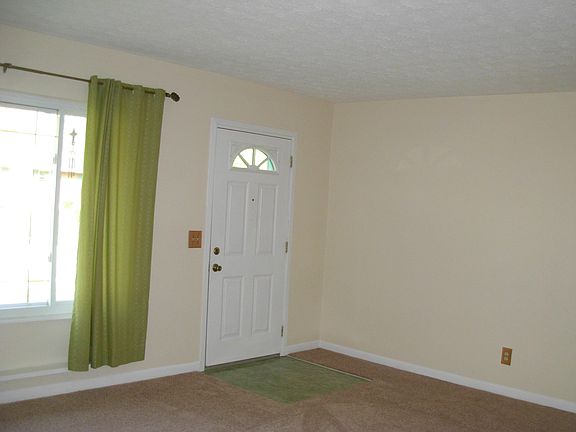 2nd image of 11410 Framingham Dr