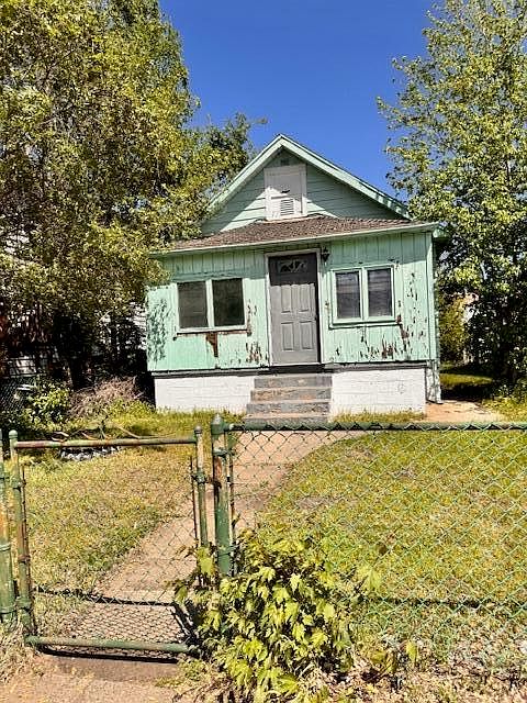 1st image of 4215 Carey St
