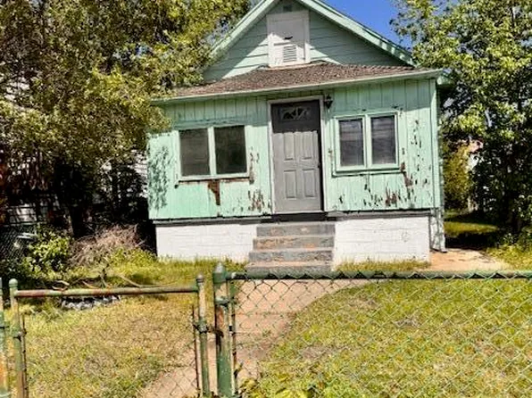 4215 Carey St, East Chicago, IN 46312