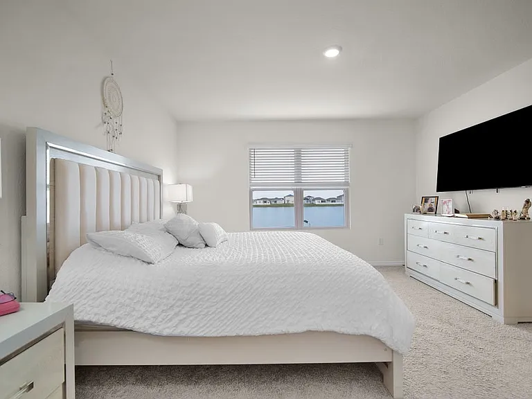 1749 Southfork Dr — Photo 13