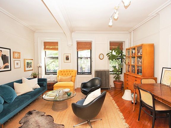 2nd image of 47 Saint Marks Ave APT 3
