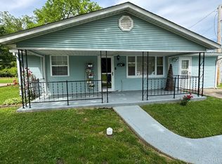 209 N Orchard Cir, Blanchester, OH 45107