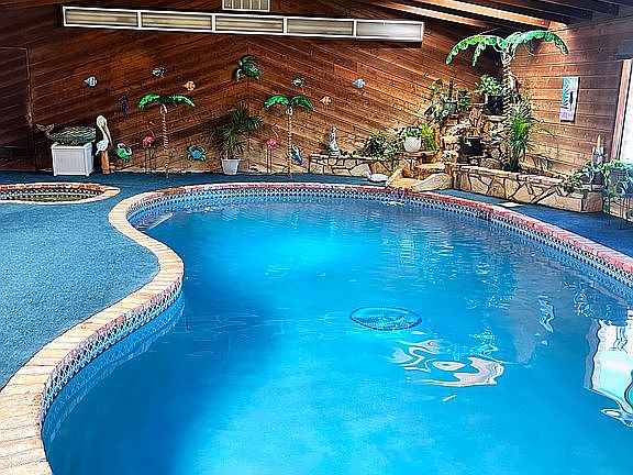Indoor pool and hot tub 