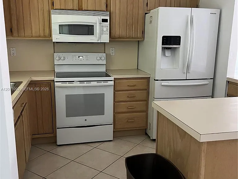 3300 Atlanta St #15F — Photo 11