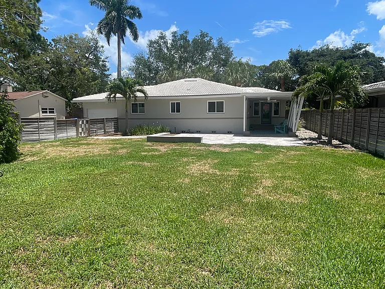 276 Snell Isle Blvd NE — Photo 19