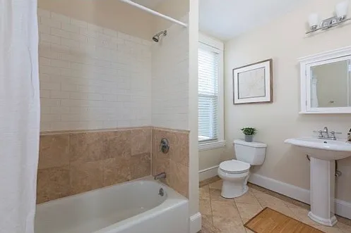 14 Cottage St #2 — Photo 17