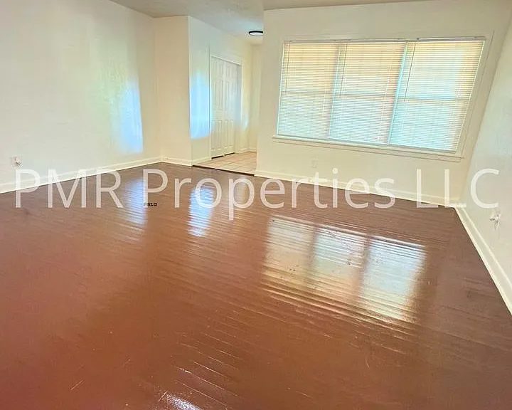1708 NW Pollard Ave — Photo 5