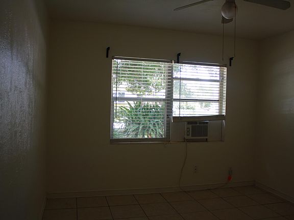 5th image of 3002 E Jefferson St