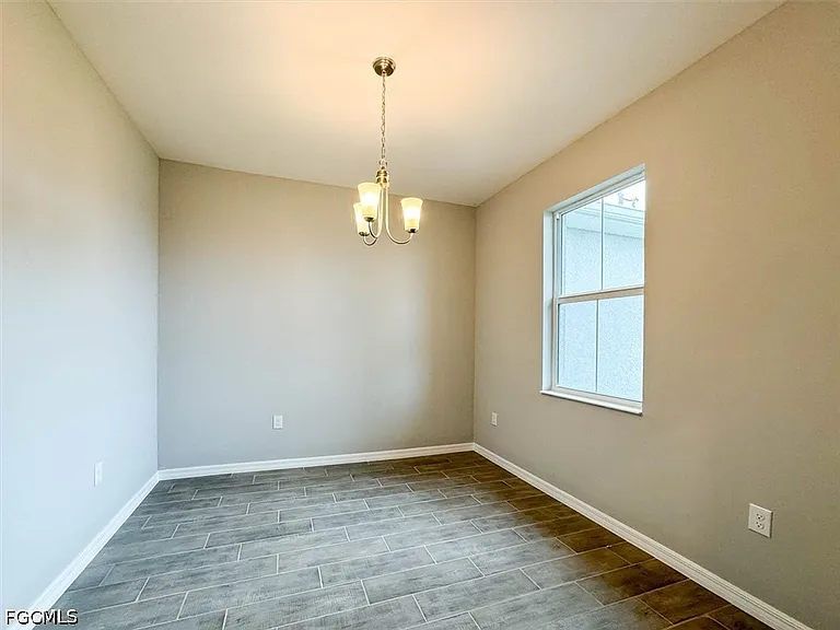 512 NW 25th Ave — Photo 7