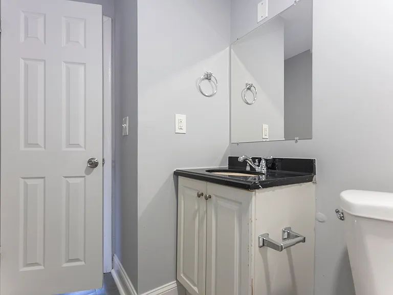 4711 Navarro Ave — Photo 18