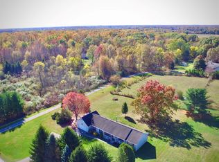 3522 Dexter Trl, Stockbridge, MI 49285