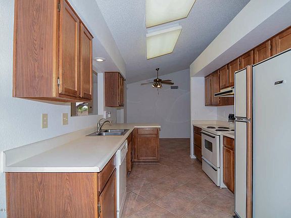 5th image of 12330 W Eveningside Dr