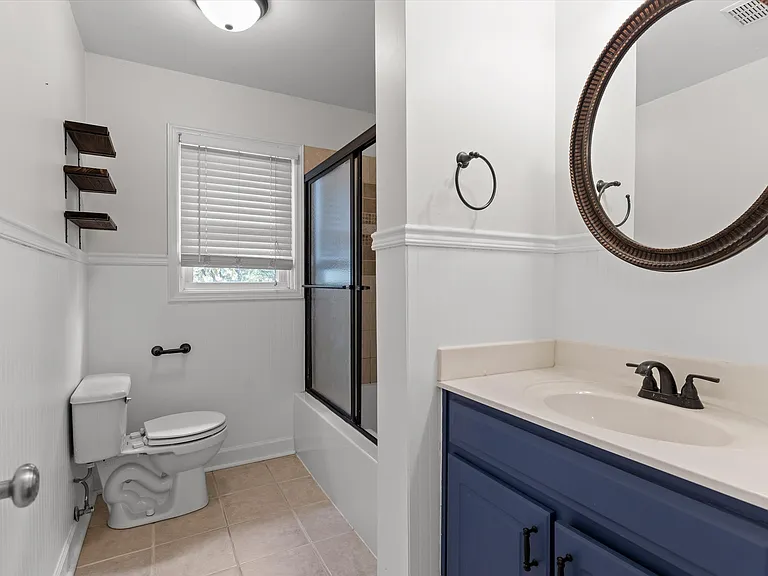 upstairs bathroom