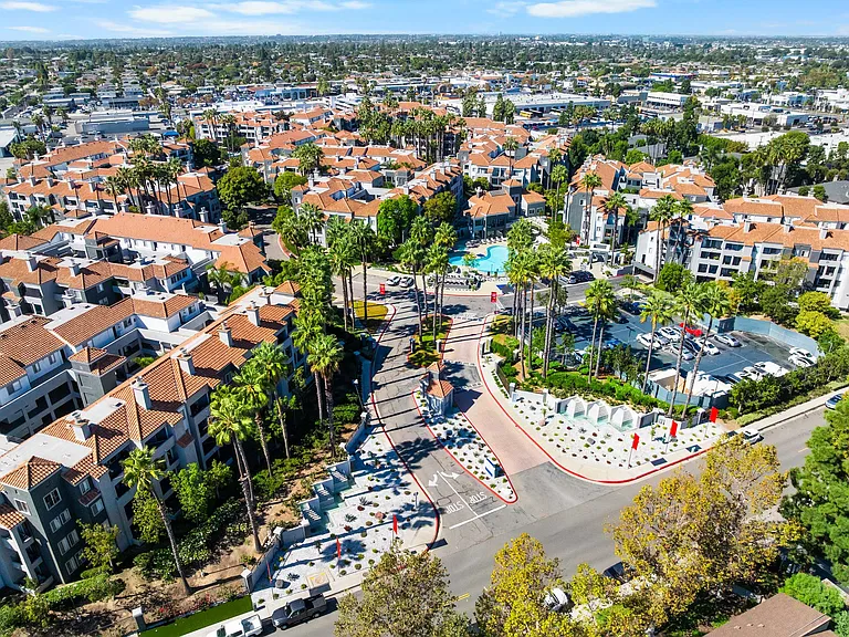 The Grand Costa Mesa — Photo 61