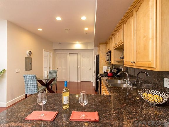 5th image of 7056 Fulton St Unit 1