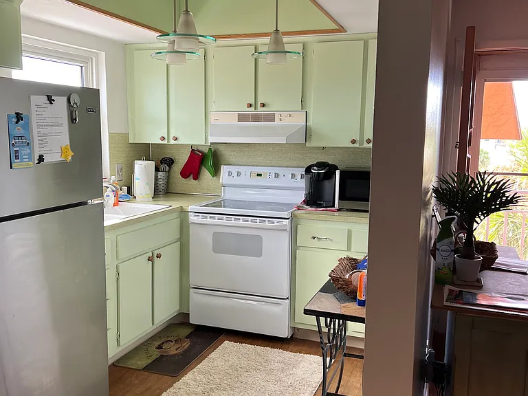 505 66th Ave #12 — Photo 5