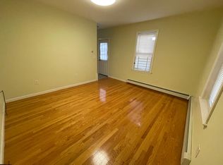 66 Penn St, Quincy, MA 02169
