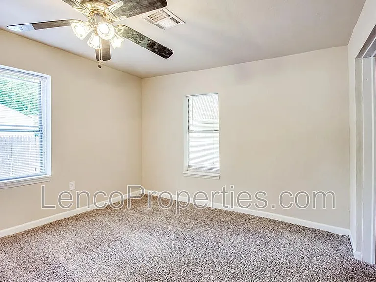 327 S Ponca Ave — Photo 13