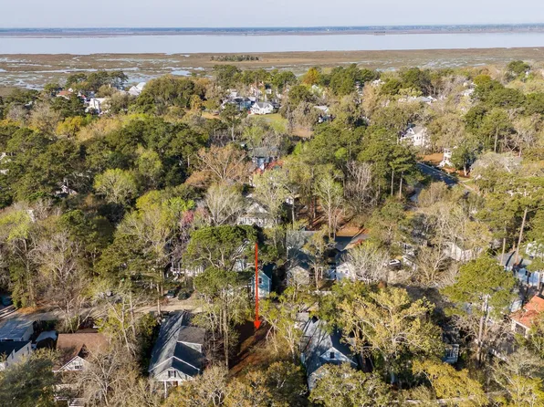 18 Mum Grace, Beaufort, SC 29906