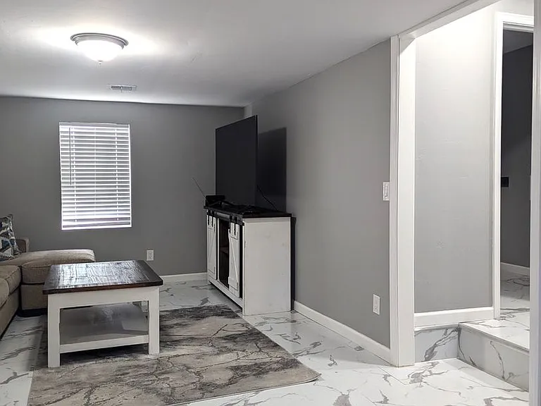 600 N Poplar Ln — Photo 18