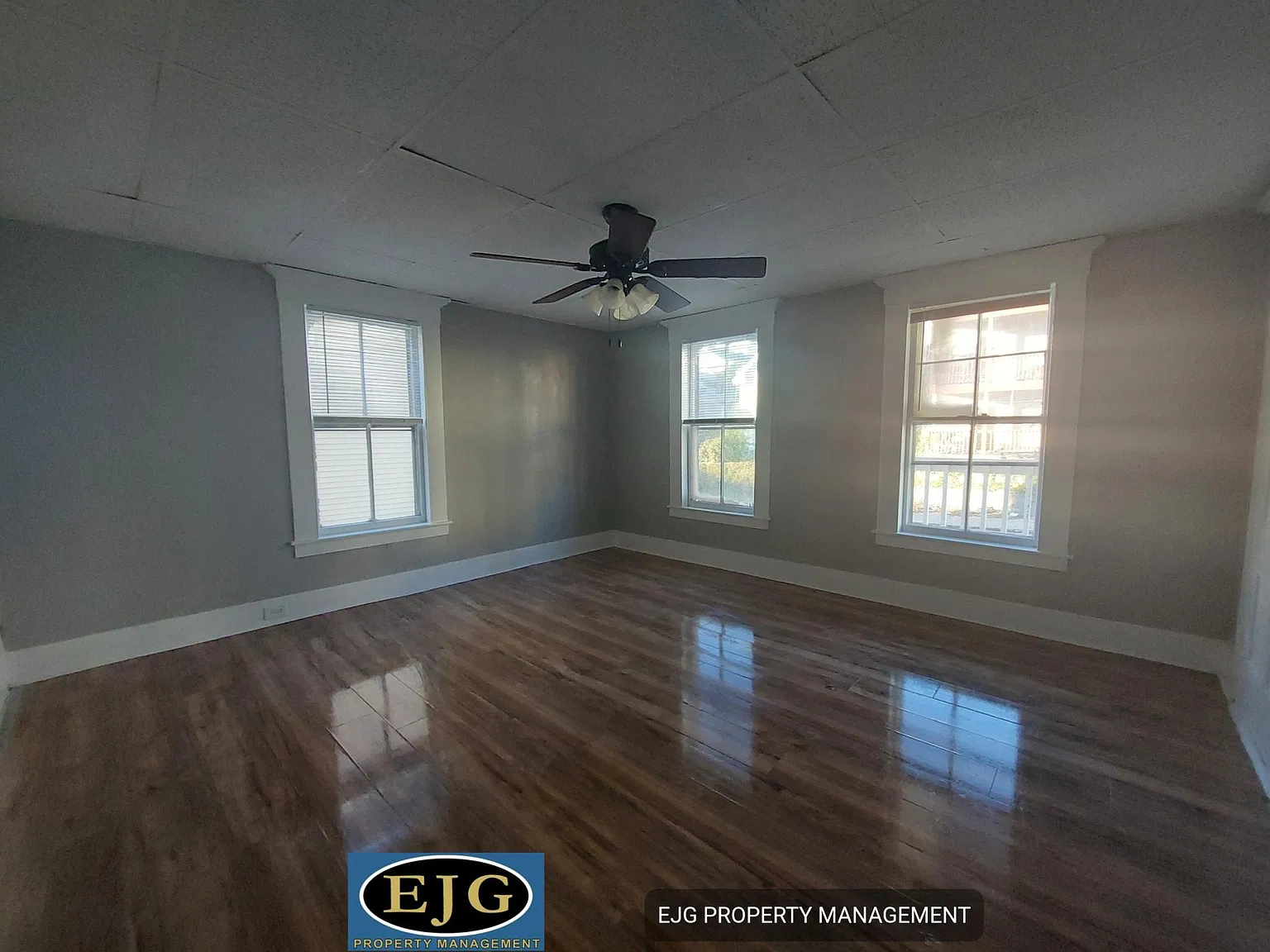 3 bed, $1,550 — Photo 3