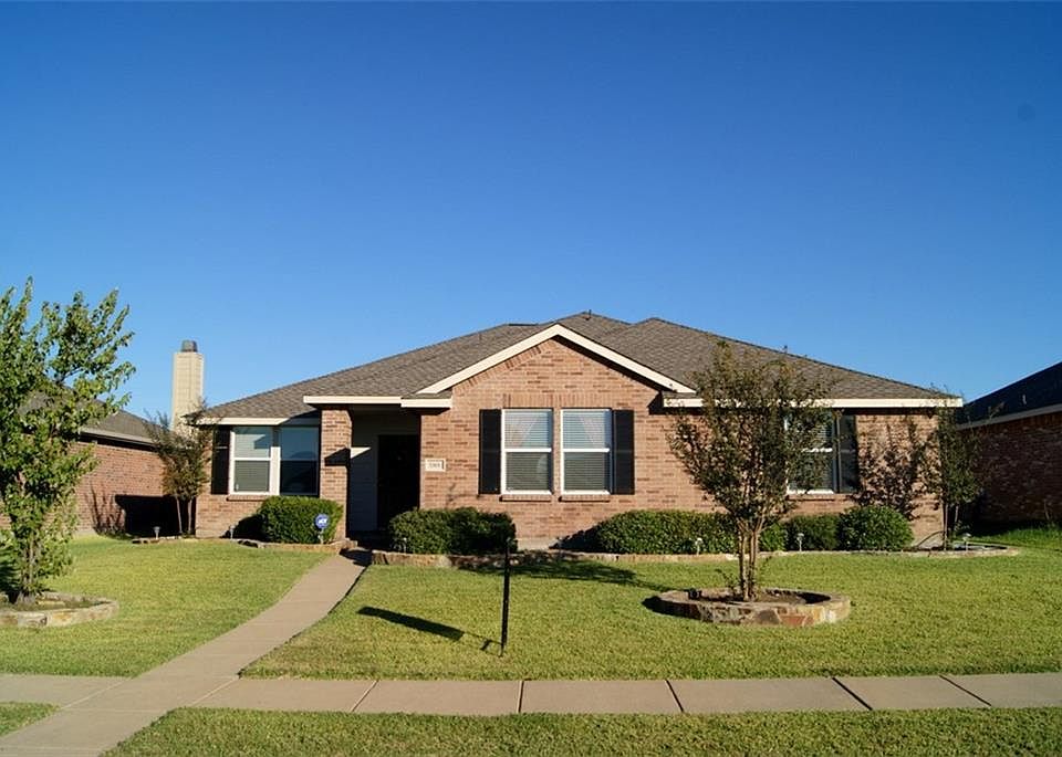 1st image of 2900 Prairie Ct