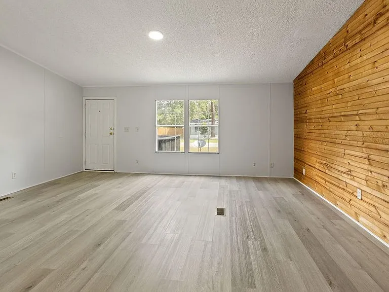 16474 N Emerson Cir — Photo 7