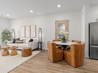 42639 Hoshi Ln #42688, Novi, MI 48375