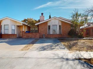 11366 Lake Loy Dr, El Paso, TX 79936