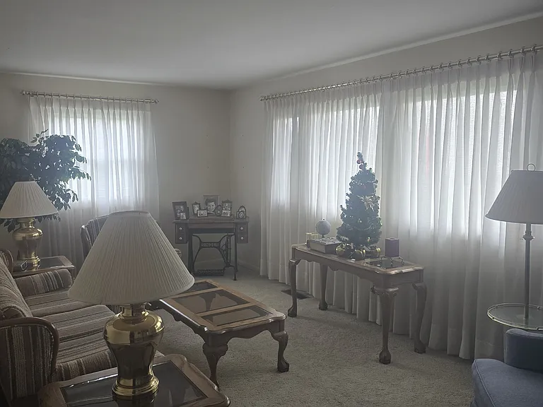 53 Swainford Dr — Photo 3