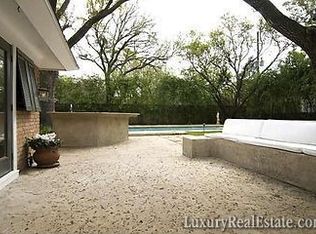5649 Tupper Lake Dr, Houston, TX 77056