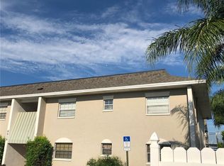 8819 Bay Pointe Dr #201, Tampa, FL 33615