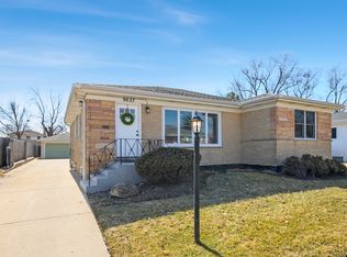 9027 27th St, Brookfield, IL 60513