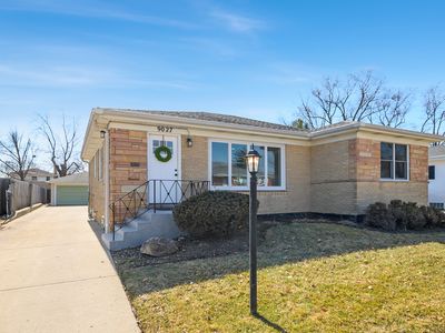 9027 27th St, Brookfield, IL, 60513