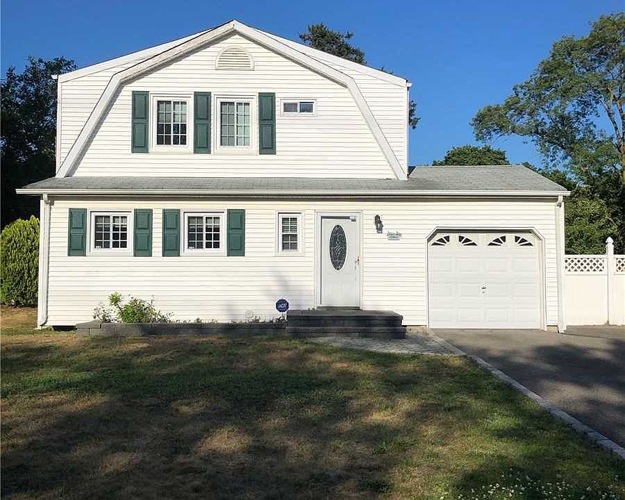 1st image of 17 Cayuga Ave
