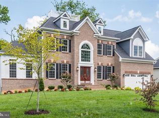 7900 Kent Rd, Alexandria, VA 22308