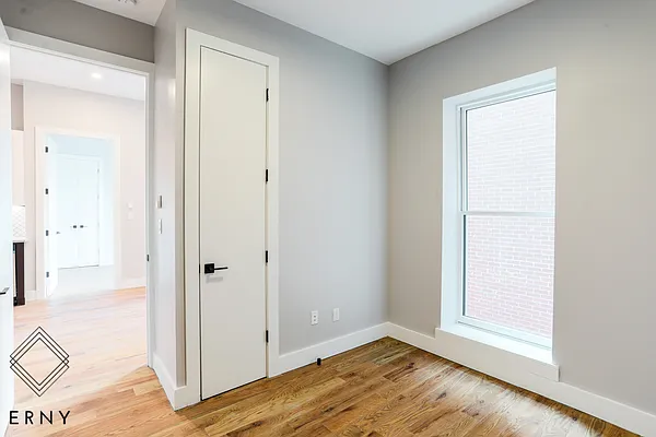 Rented by ERNY LLC | media 17