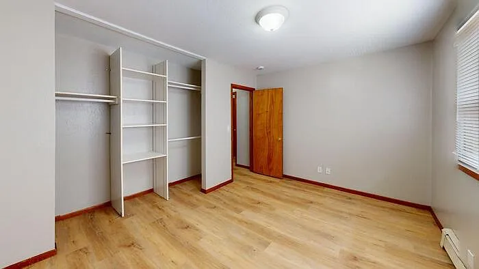 305 Ryan Dr #11 — Photo 9