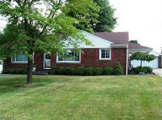 2521 Shetland Ln, Poland, OH