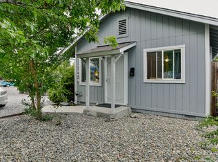 2954 Placer St, Redding, CA 96001