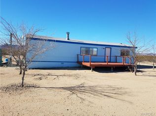 949 S Mormon Flat Rd, Golden Valley, AZ 86413