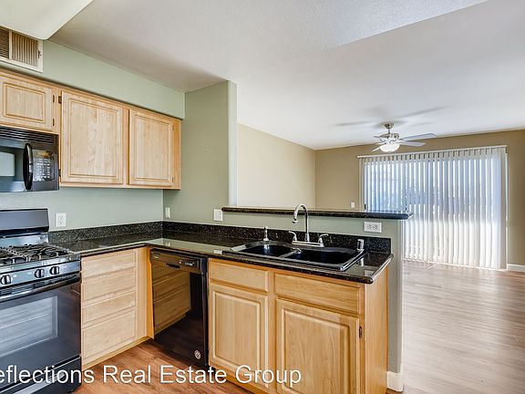 5th image of 5710 E Tropicana Ave Unit 1080