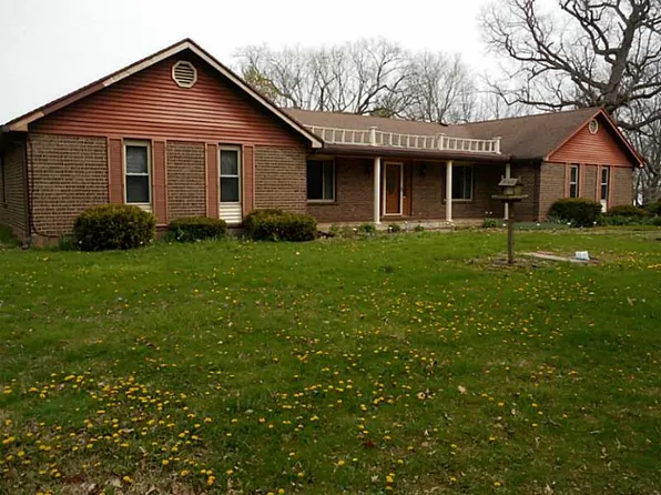 8895 E Us Highway 40, New Carlisle, OH 45344