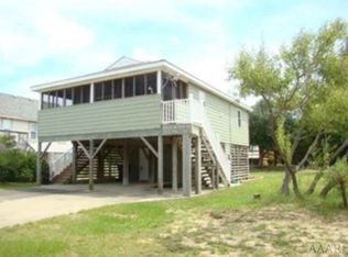 607 W 3rd St, Kill Devil Hills, NC 27948