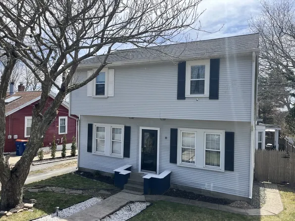 10 Harvard St, Fairhaven, MA 02719