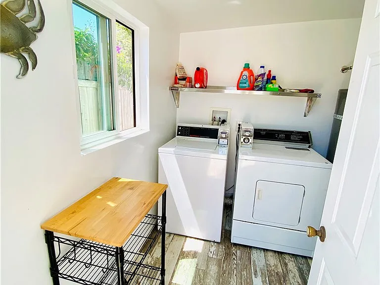 116 Avenida Serra — Photo 20