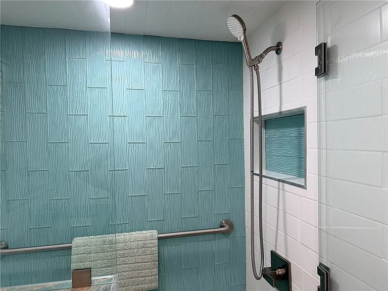 1825 Cobia Dr #103H — Photo 15