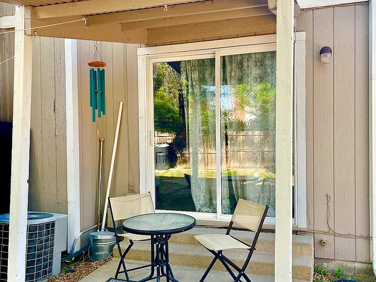 1814 Lincoln Dr — Photo 12