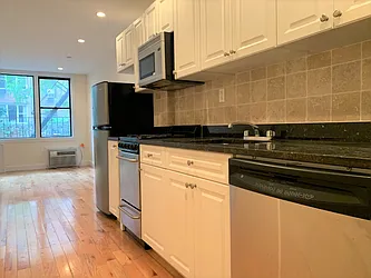 5 West 13th Street 2g In West Village Manhattan Streeteasy