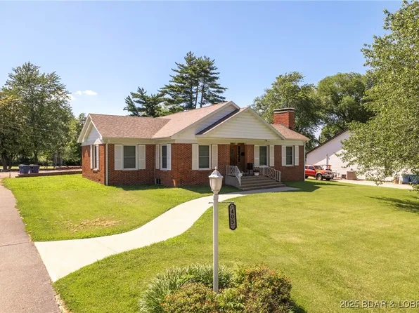405 N Grand Ave, Eldon, MO 65026